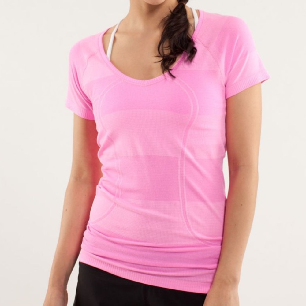 Lululemon Run Swiftly Tech V Neck T Shirt Tee Short Sleeve Raspberry Glo Light 6